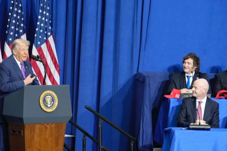 Milei ofrece a los Cascos Blancos como peones de la "Junta de Paz" de Trump